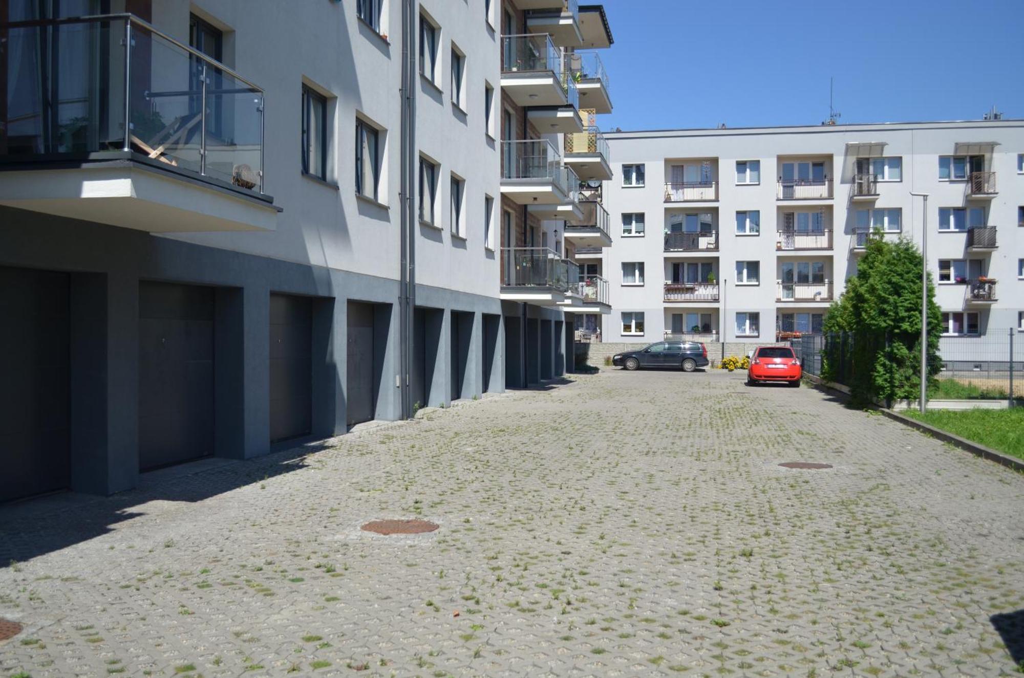 - Free Parking - Easy Check-in Apartment *